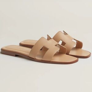 Authentic Hermes Oran Sandals Beige Natura / Beige Natural - size 40 / 9.5